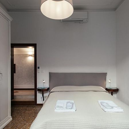 Residenza Dei Dogi Apartman Velence Kültér fotó