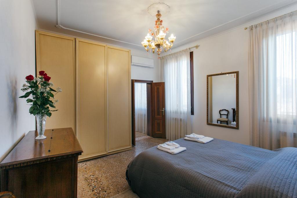 Residenza Dei Dogi Apartman Velence Kültér fotó